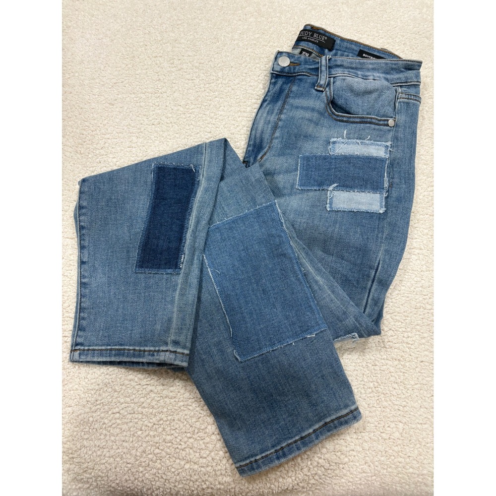 Judy Blue Boyfriend Fit Patchwork Straight Leg Jean 30" Size 28 Stretch Comfort